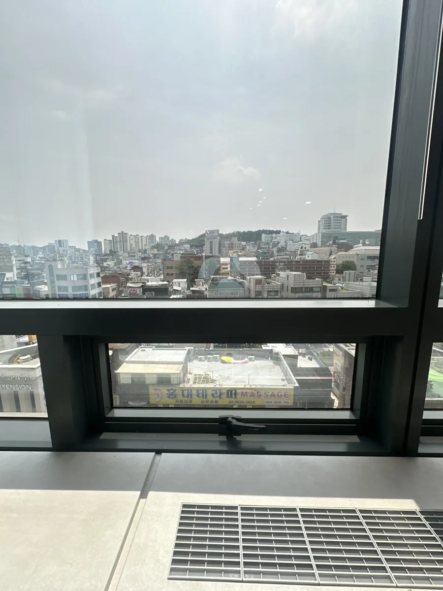 안닫히는 창호 수리 이후 캐시먼트 창문